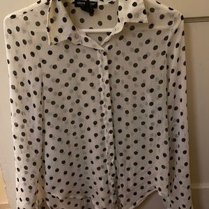B&W POLKA DOT BLOUSE